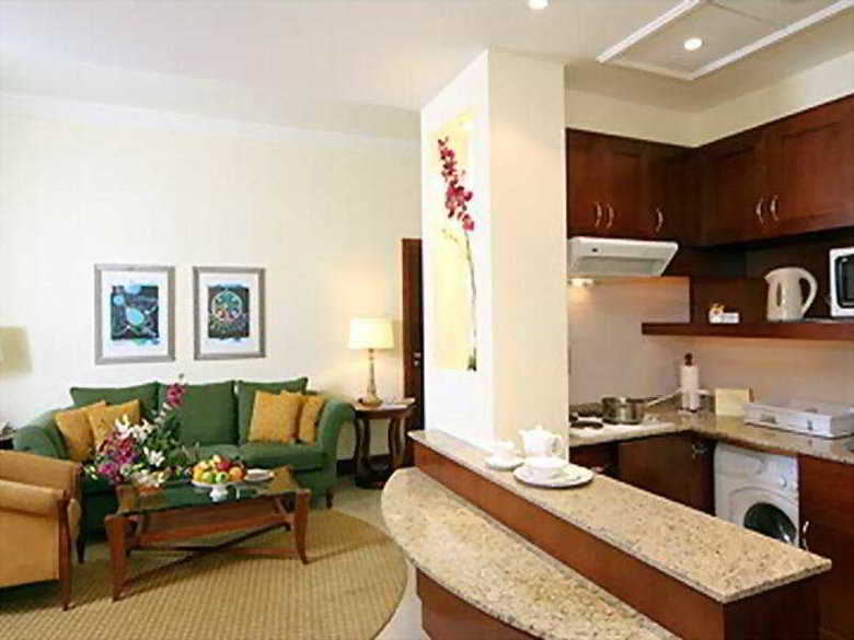 City Seasons Hotel Dubai