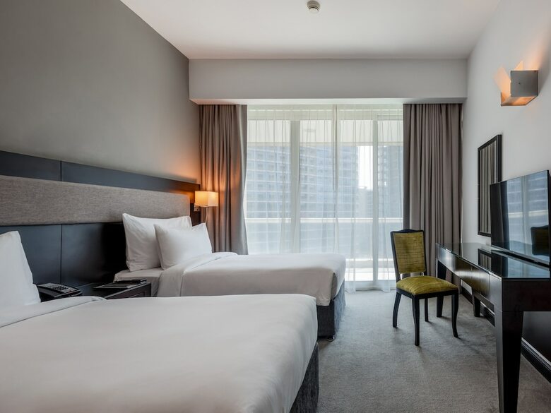 Flora Creek Hotel Apartments