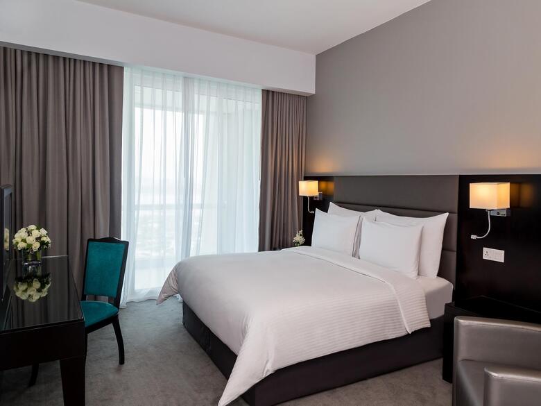 Flora Creek Hotel Apartments