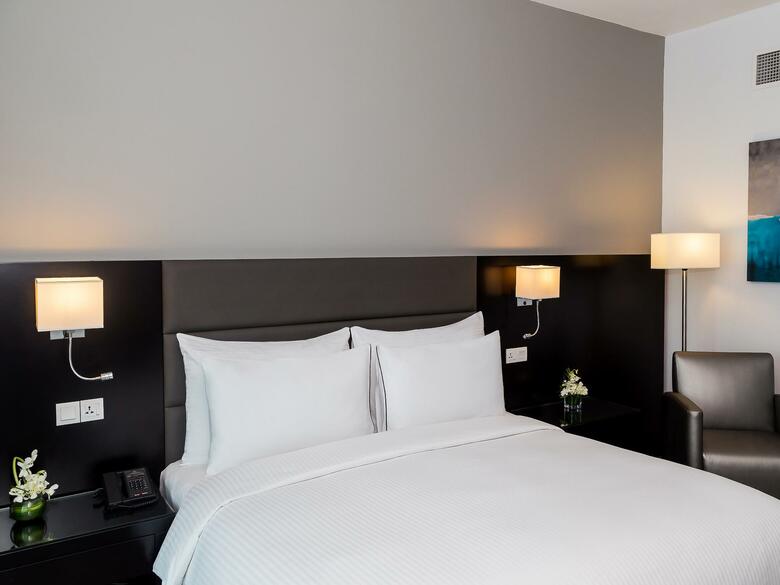 Flora Creek Hotel Apartments