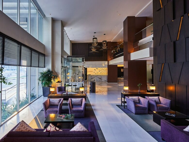 Flora Creek Hotel Apartments