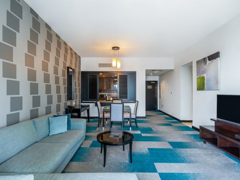Flora Creek Hotel Apartments