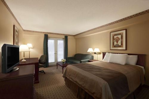 Travelodge Hotel Ottawa & Conference Centre