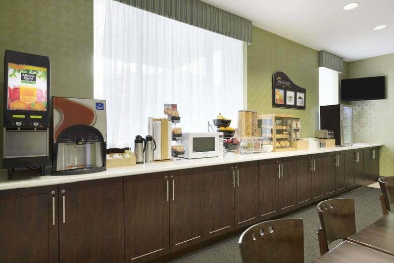 Hotel Days Inn Toronto East Beaches