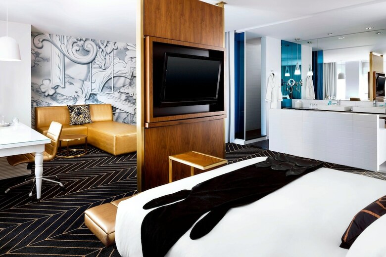 Hotel W Montreal