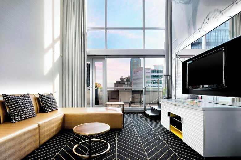 Hotel W Montreal