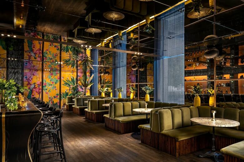 Hotel W Montreal