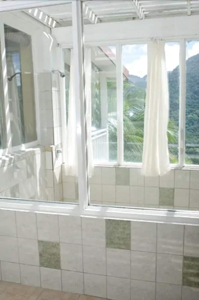 Bed & Breakfast La Haut Resort