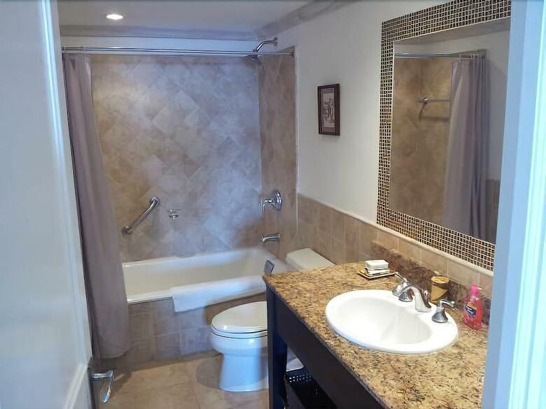 Hotel South Ocean Villa 402
