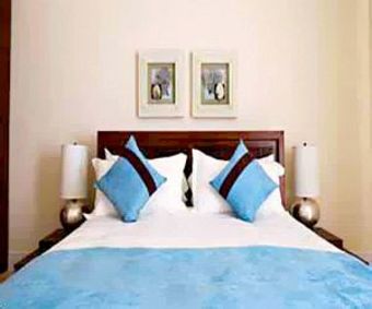 Hotel West Bay Club
