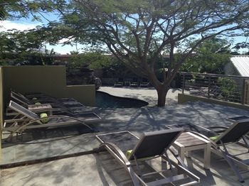 Villa Kokomo Botanical Resort