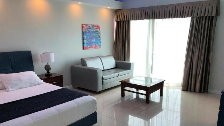 Aparthotel Quint�s Travelers Inn