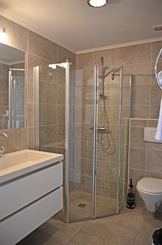 Hotel Dolphin Suites