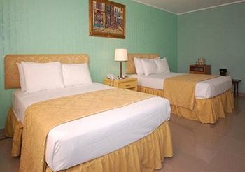 Clarion Hotel & Suites Curacao