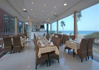 Clarion Hotel & Suites Curacao