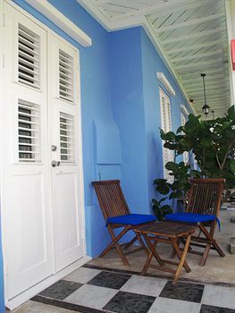 Hotel Scuba Lodge