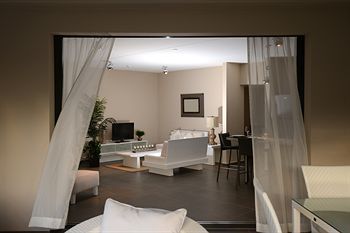 Aparthotel The Beach House Curacao