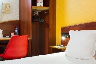 Hotel Kyriad Etampes