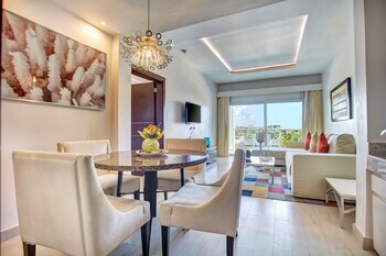 Hotel Royalton White Sands All Inclusive