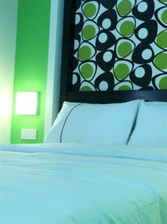 J Hotel