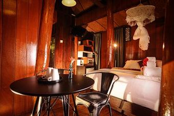 Hotel Malihom Private Estate