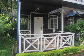 Hotel Kinabalu Pine Resorts