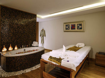 Hotel Novotel Yangon Max