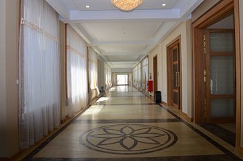 Royal President Hotel
