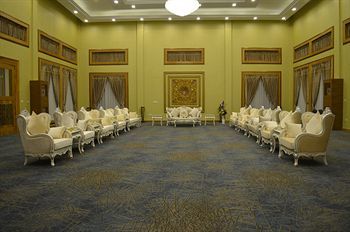 Royal President Hotel