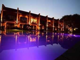 Bagan Umbra Hotel