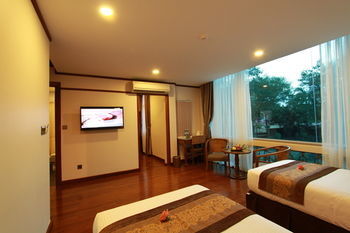 Hotel M