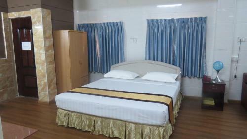 Mk Hotel
