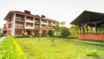 Hotel Landmark Forest Park