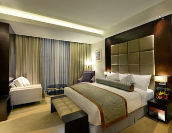 Hotel Radisson Blu Chittagong Bay View