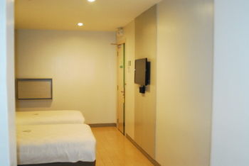 Go Hotels Ortigas Center