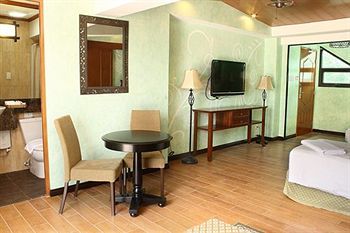 Lee Boutique Hotel