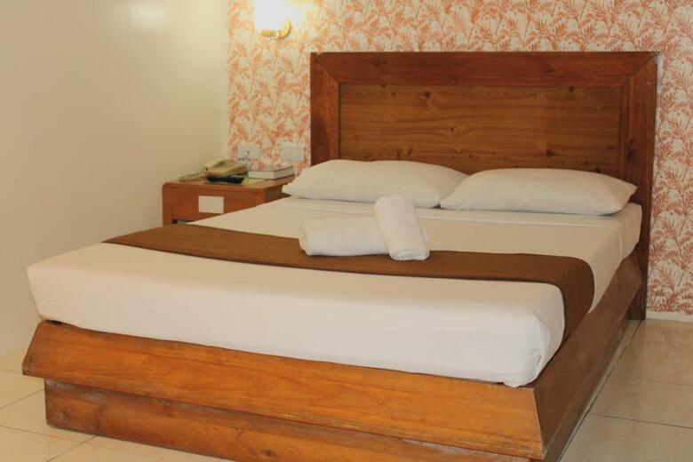 Rosas Garden Hotel