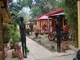 Hotel Tres Pension House