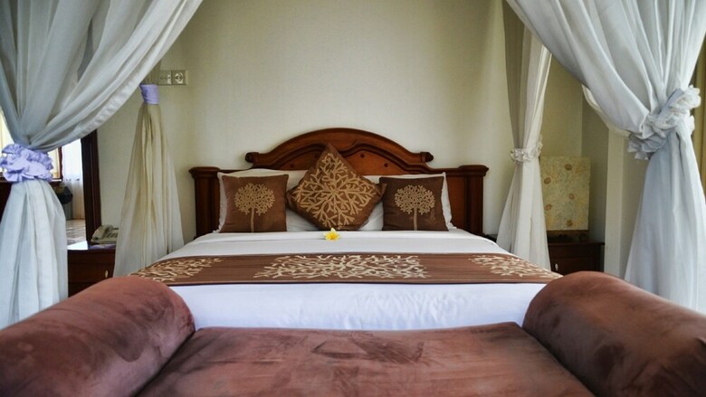 Hotel Dreamland Luxury Villas And S