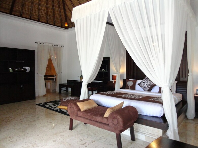 Hotel Dreamland Luxury Villas And S