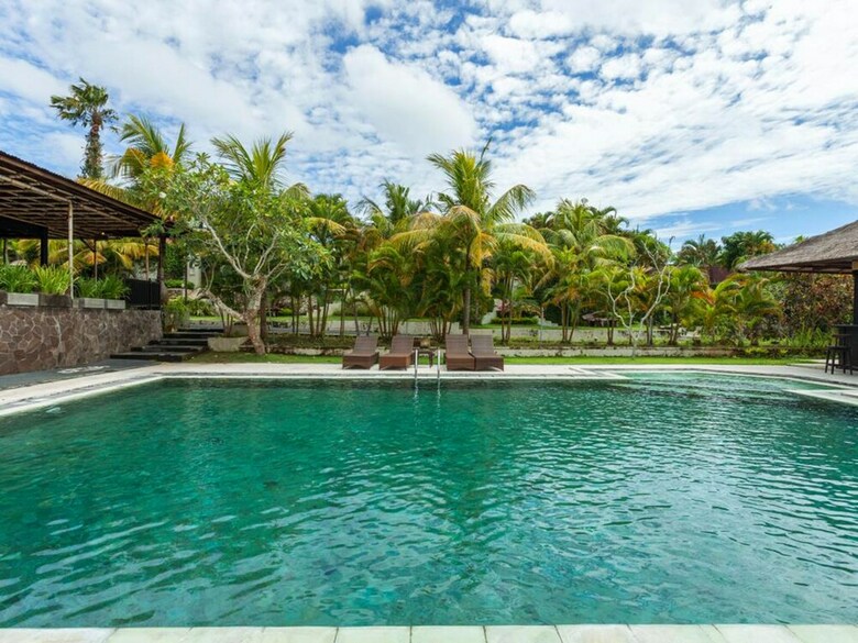 Hotel Dreamland Luxury Villas And S