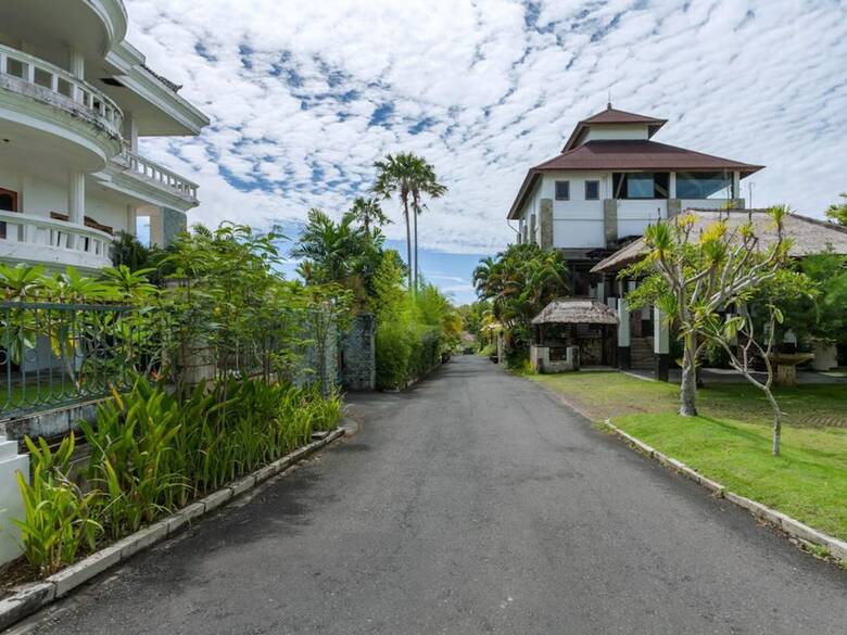 Hotel Dreamland Luxury Villas And S