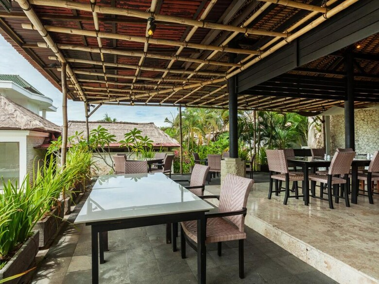 Hotel Dreamland Luxury Villas And S