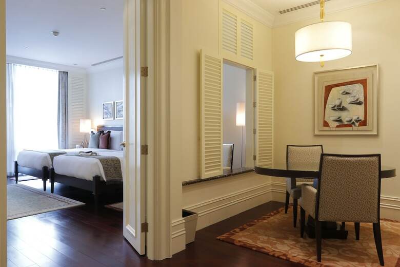 Hotel Raffles Makati