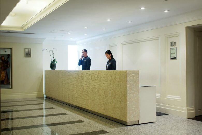 Hotel Raffles Makati