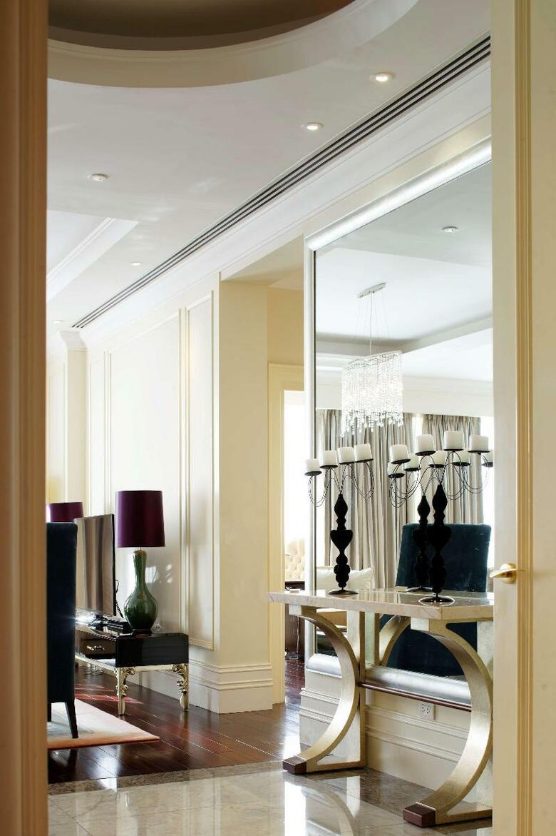 Hotel Raffles Makati