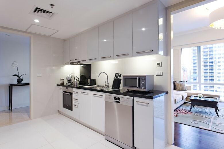 Hotel Raffles Makati