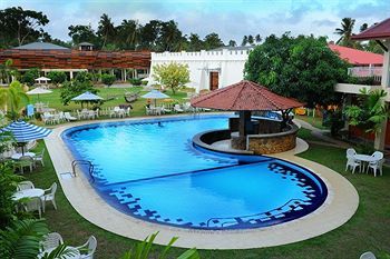 Avenra Garden Hotel
