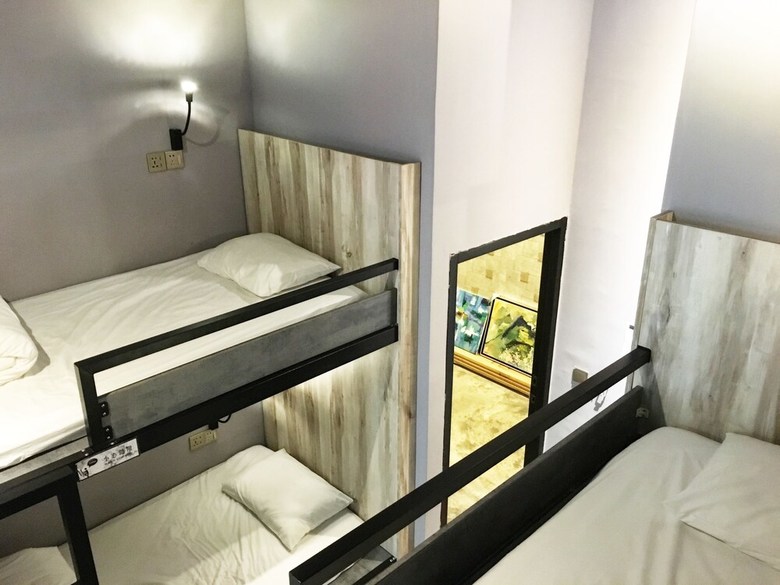Luckyone Hostel
