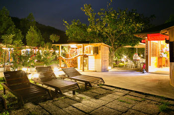 Hotel Grand Orchid Villa Resort